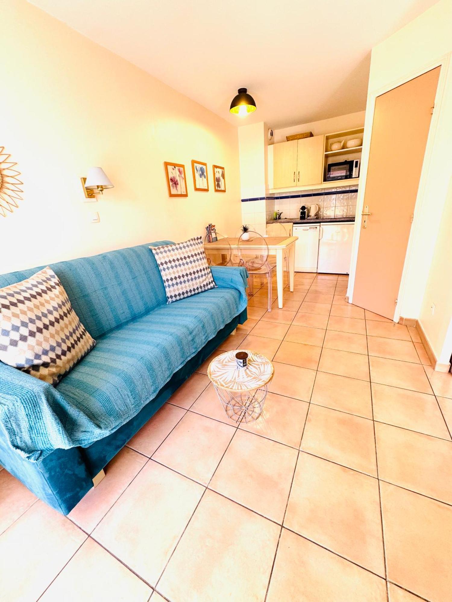 Les Rivages 2p Terrasse Parking Apartment